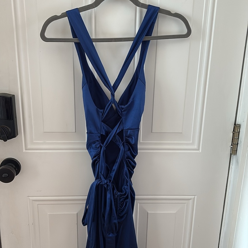 B Darlin Blue Ruched Bodycon Gown Halter Plunge - Picture 8 of 10